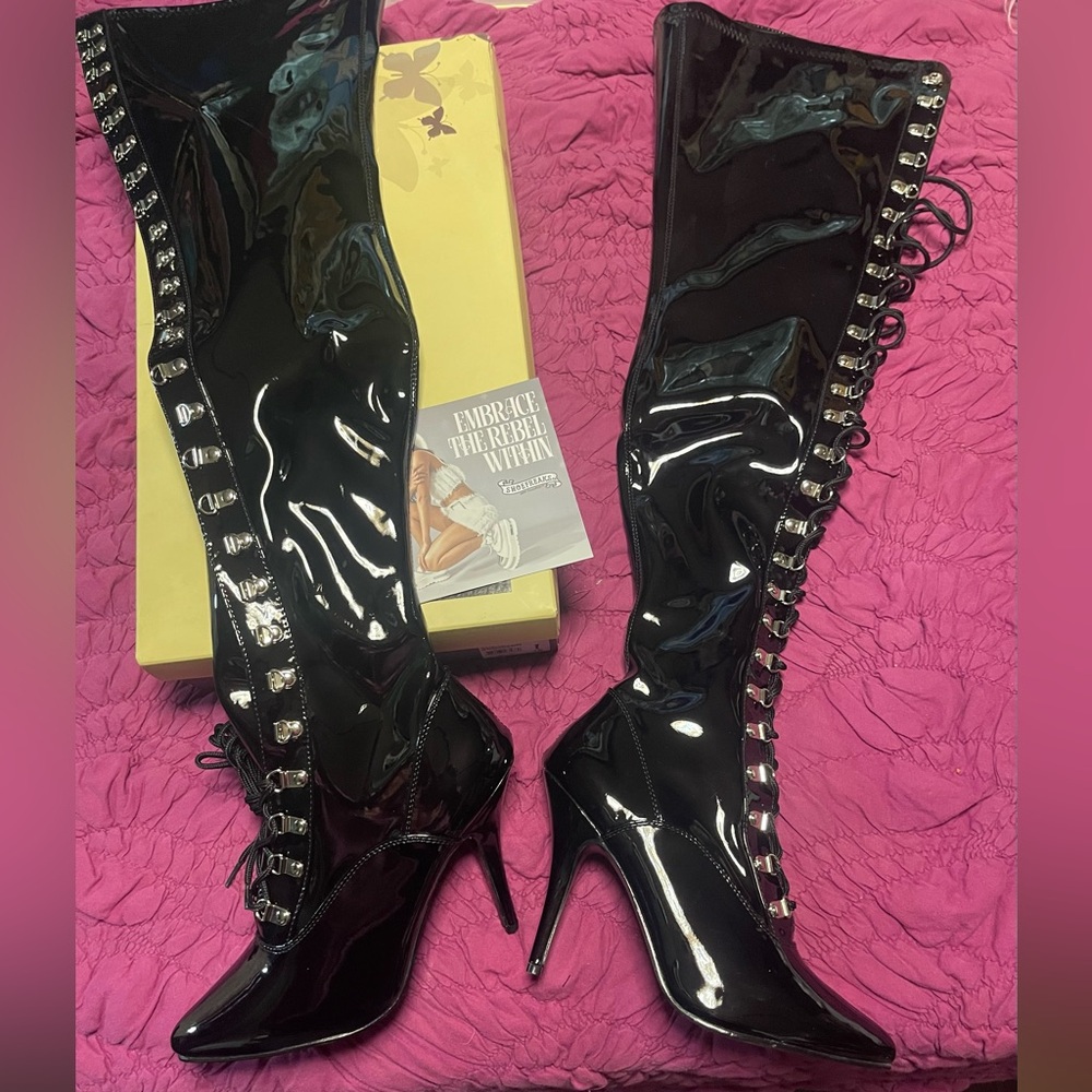Glossy Black Over the Knee Lace-Up Boots